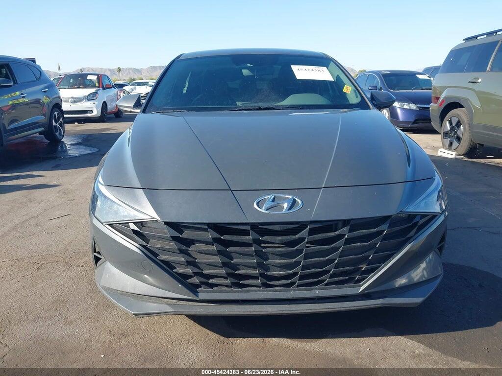 KMHLM4AJ3PU074172 2023 HYUNDAI ELANTRA HYBRID photo no. 12