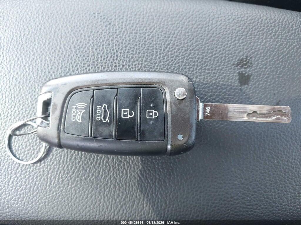 3KPC24A34KE049106 2019 HYUNDAI ACCENT photo no. 11
