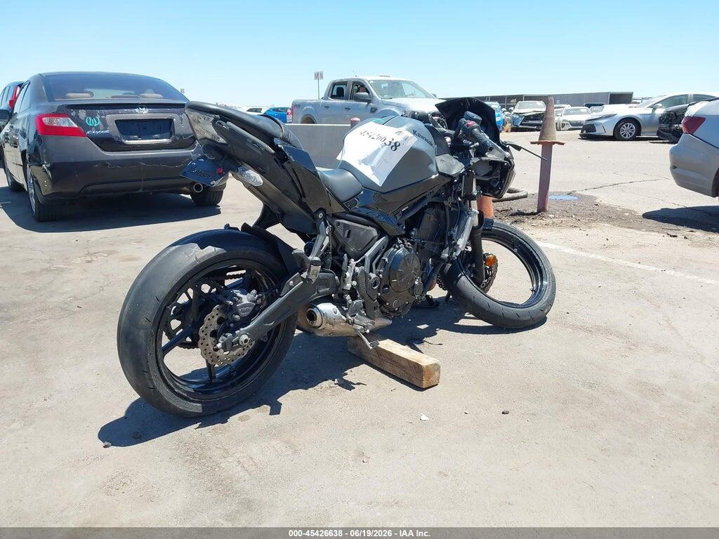 ML5EXEP18RDAC3215 2024 KAWASAKI EX650 photo no. 4