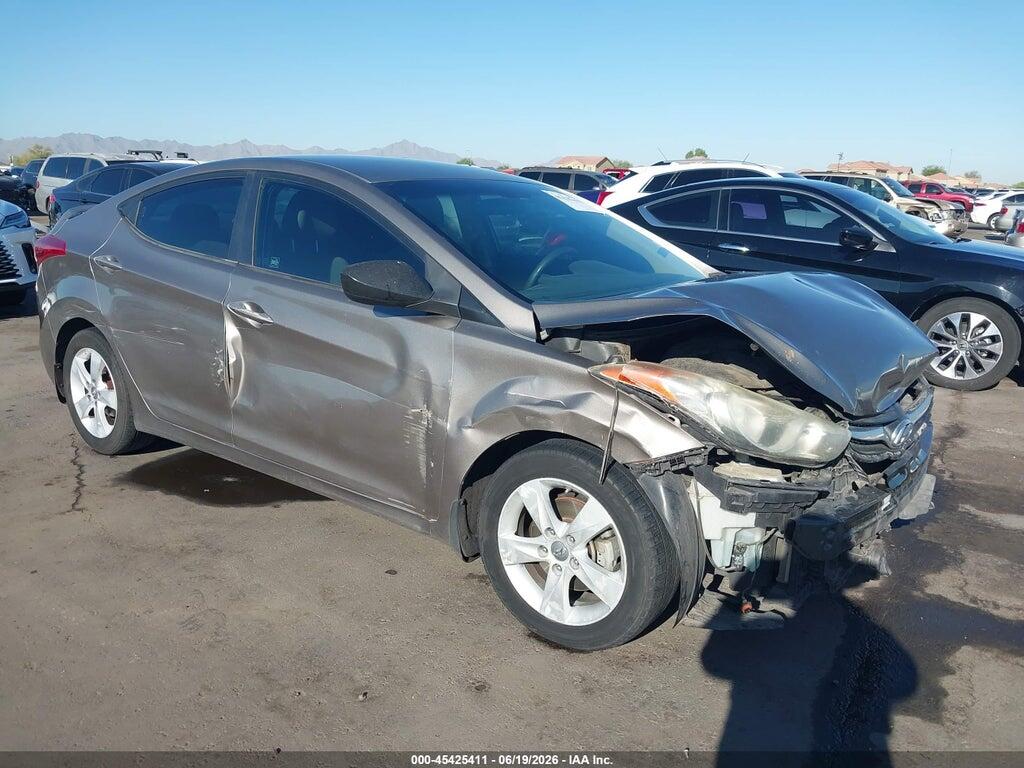 5NPDH4AE3DH431176 2013 HYUNDAI ELANTRA photo no. 1