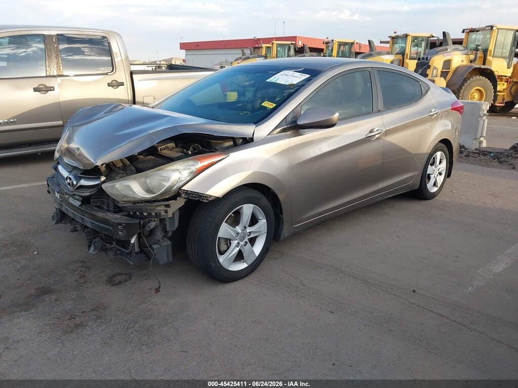 5NPDH4AE3DH431176 2013 HYUNDAI ELANTRA photo no. 2