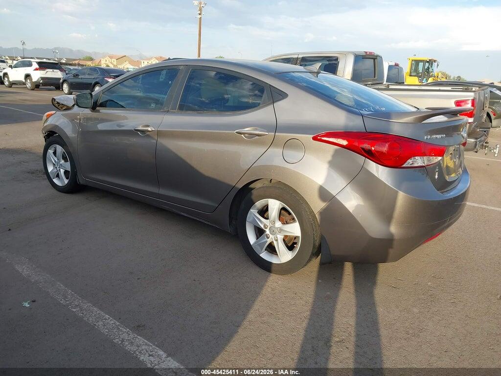 5NPDH4AE3DH431176 2013 HYUNDAI ELANTRA photo no. 3