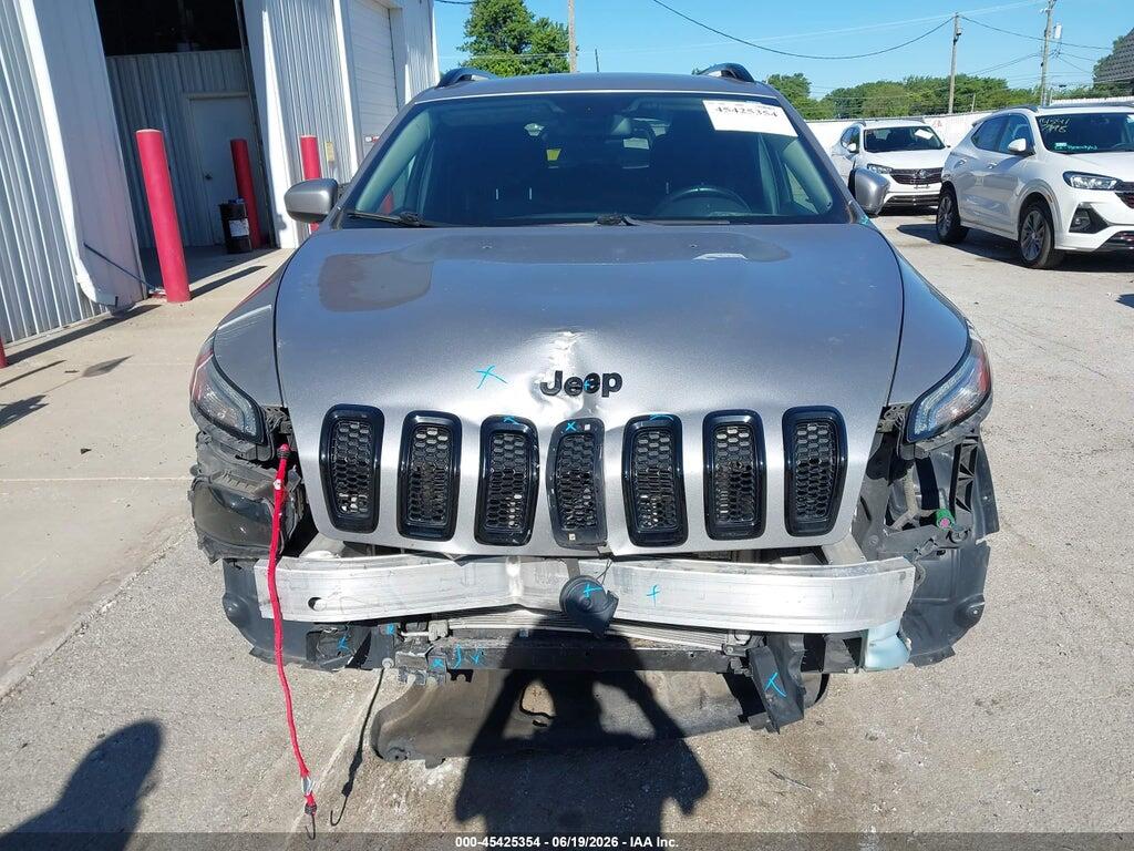 1C4PJLCB4JD540066 2018 JEEP CHEROKEE photo no. 12