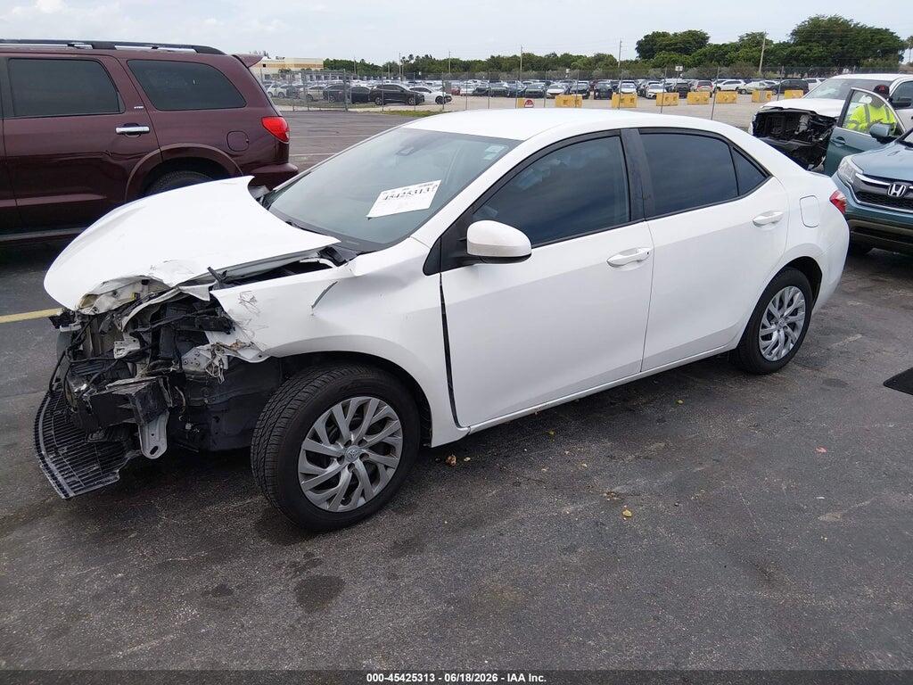 5YFBURHE2KP943467 2019 TOYOTA COROLLA photo no. 2