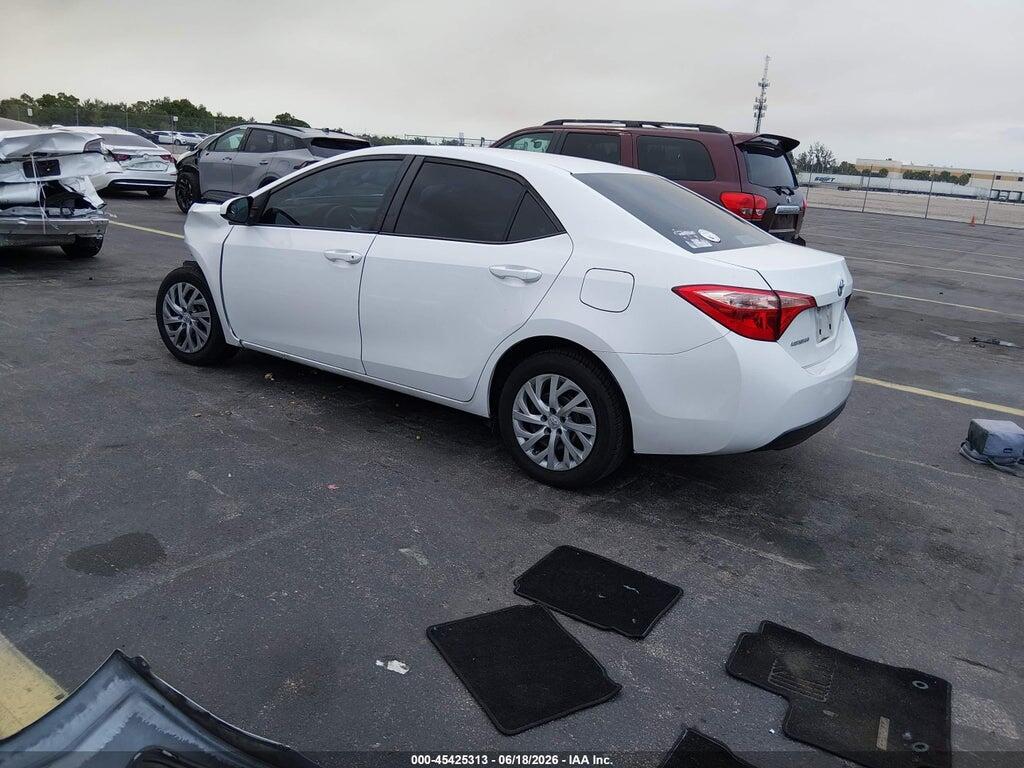 5YFBURHE2KP943467 2019 TOYOTA COROLLA photo no. 3