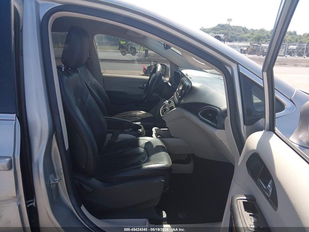 2C4RC1BG4LR113734 2020 CHRYSLER PACIFICA photo no. 5