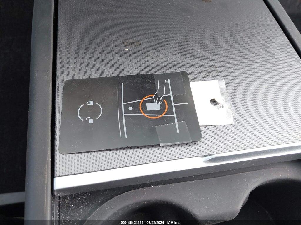 7SAYGDEE0TA413181 2026 TESLA MODEL Y photo no. 10