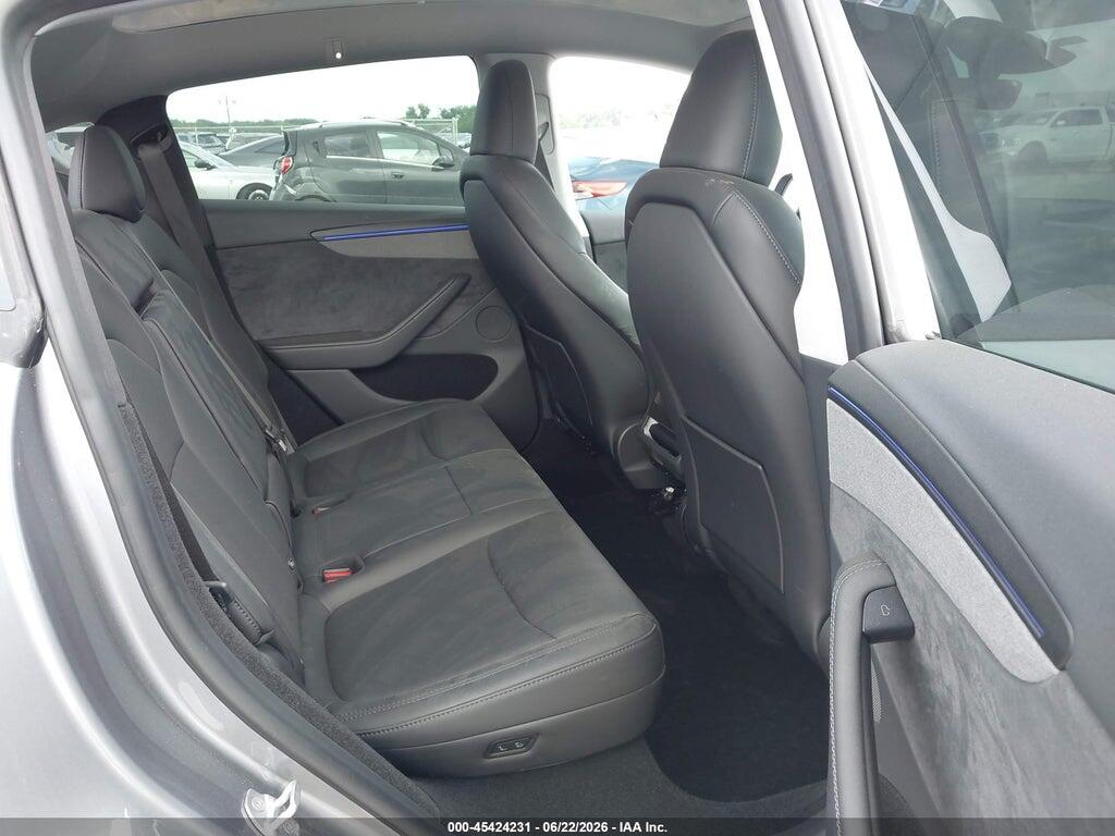 7SAYGDEE0TA413181 2026 TESLA MODEL Y photo no. 8