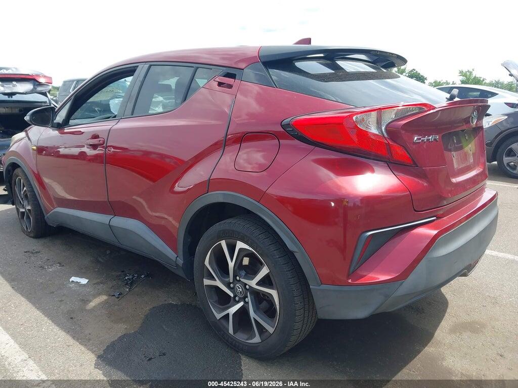 NMTKHMBX7JR025087 2018 TOYOTA C-HR photo no. 3