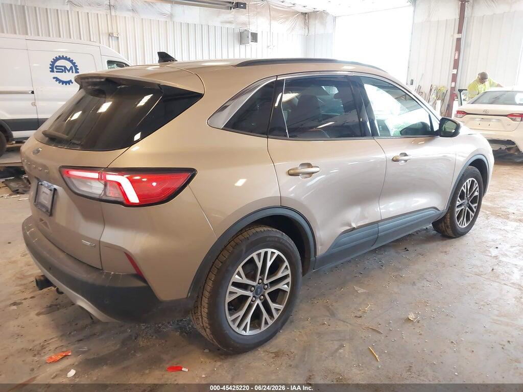 1FMCU9H9XLUA74916 2020 FORD ESCAPE photo no. 4