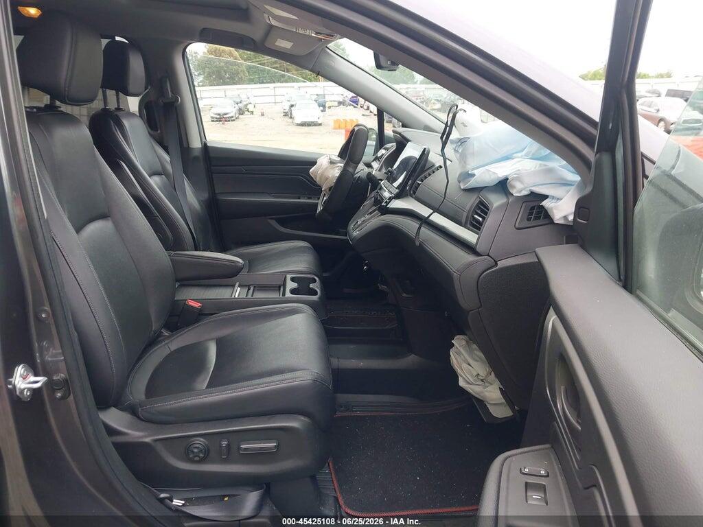 5FNRL6H61PB058124 2023 HONDA ODYSSEY photo no. 5
