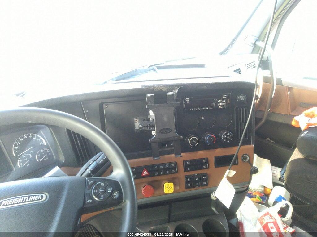 3AKJHHDR4MSMH4079 2021 FREIGHTLINER NEW CASCADIA 126 photo no. 11