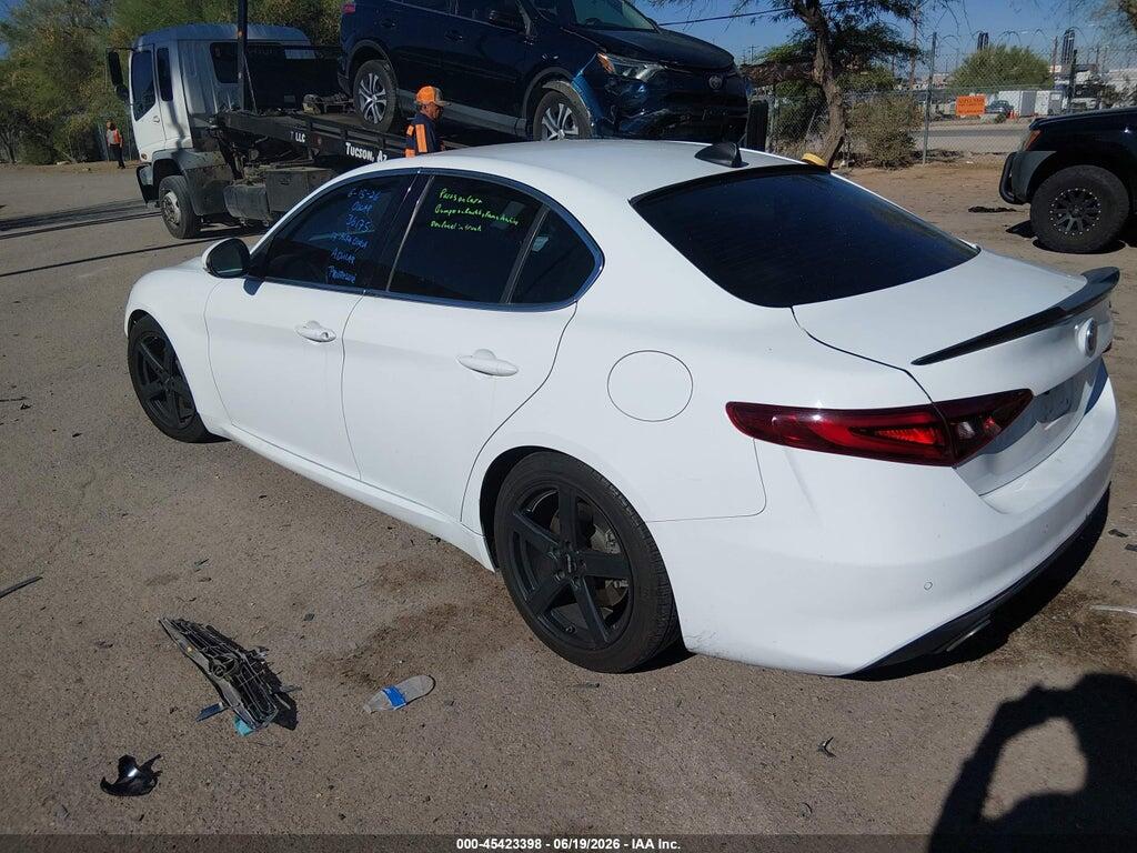 ZARFAEBN6H7553869 2017 ALFA ROMEO GIULIA photo no. 3