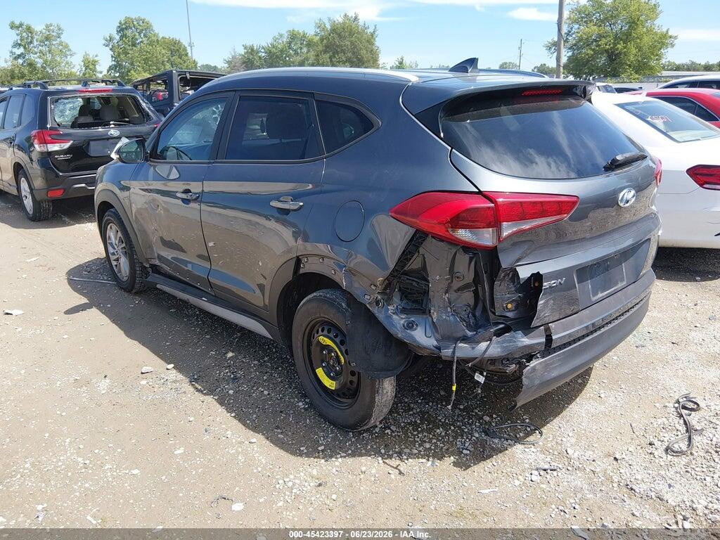 KM8J3CA45HU476078 2017 HYUNDAI TUCSON photo no. 3