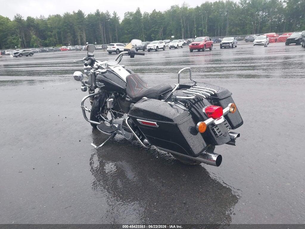 1HD1FBC1XHB682709 2017 HARLEY-DAVIDSON FLHR photo no. 4