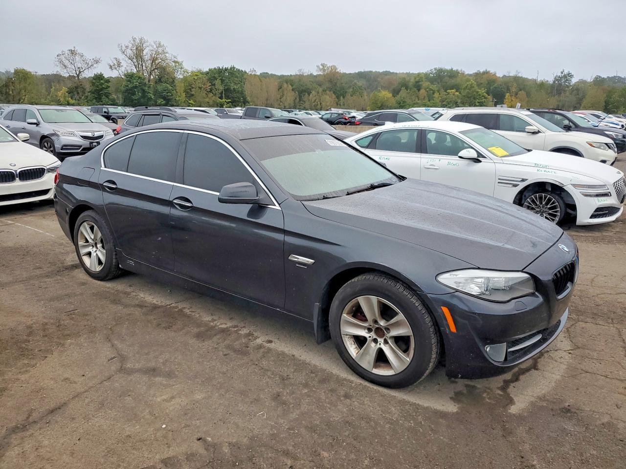 2013 BMW 528 XI — Фото 4 из 12