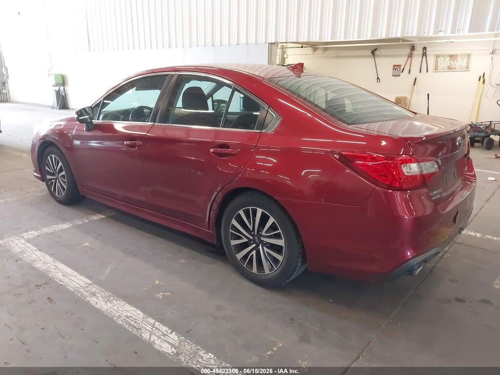 4S3BNAF66J3045343 2018 SUBARU LEGACY photo no. 3
