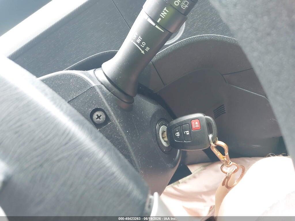 JTDKDTB35D1044629 2013 TOYOTA PRIUS C photo no. 11