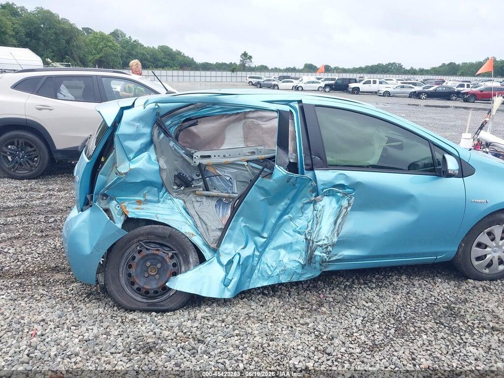 JTDKDTB35D1044629 2013 TOYOTA PRIUS C photo no. 6