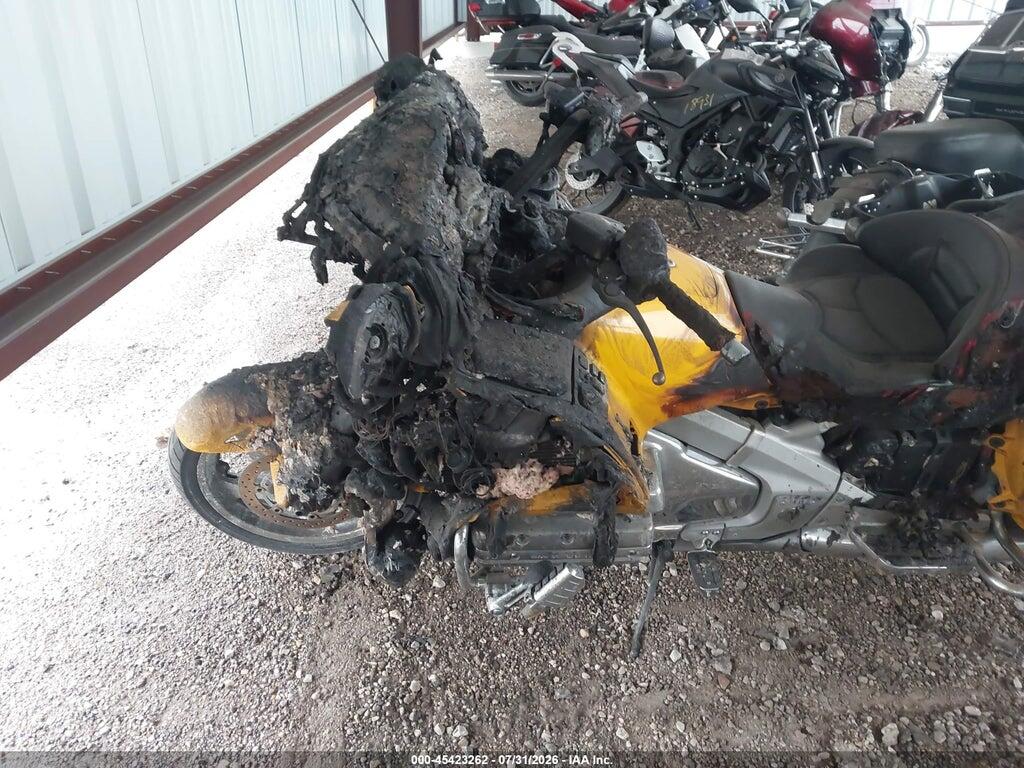 1HFSC47041A002008 2001 HONDA GL1800 photo no. 11