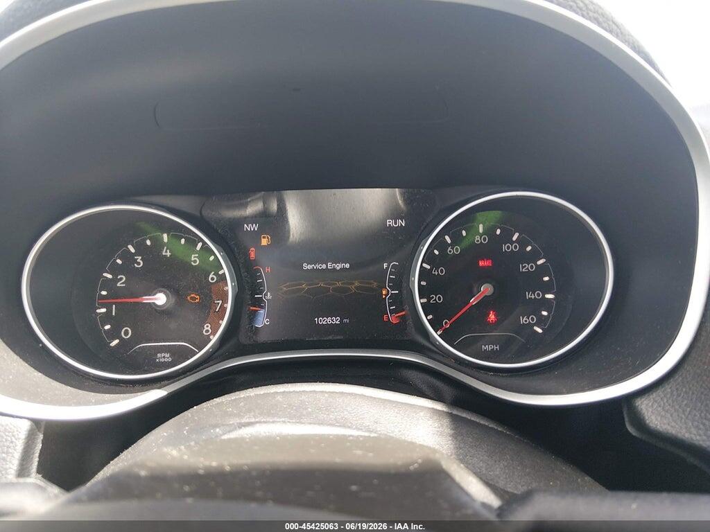 3C4NJDBB8LT215819 2020 JEEP COMPASS photo no. 7