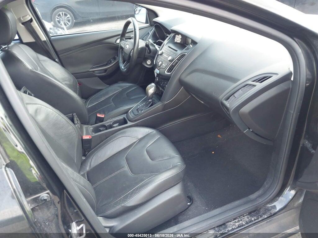 1FADP3K27FL386863 2015 FORD FOCUS photo no. 5