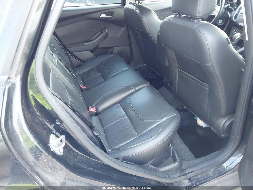 1FADP3K27FL386863 2015 FORD FOCUS photo no. 8