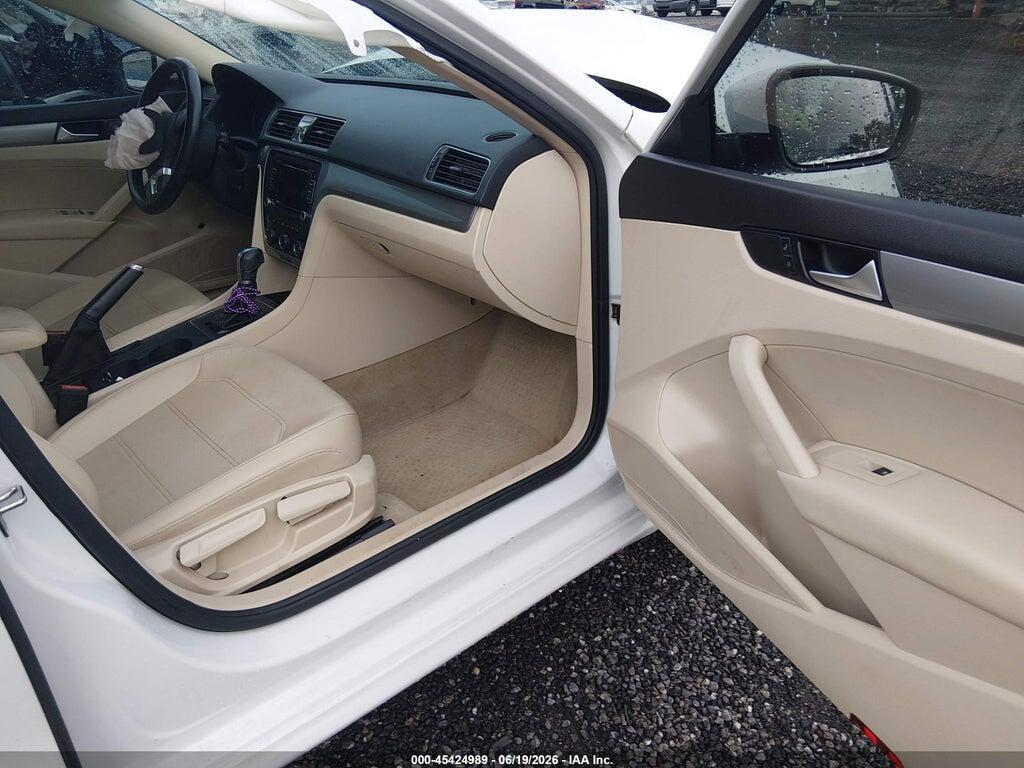 1VWAS7A30FC105951 2015 VOLKSWAGEN PASSAT photo no. 5