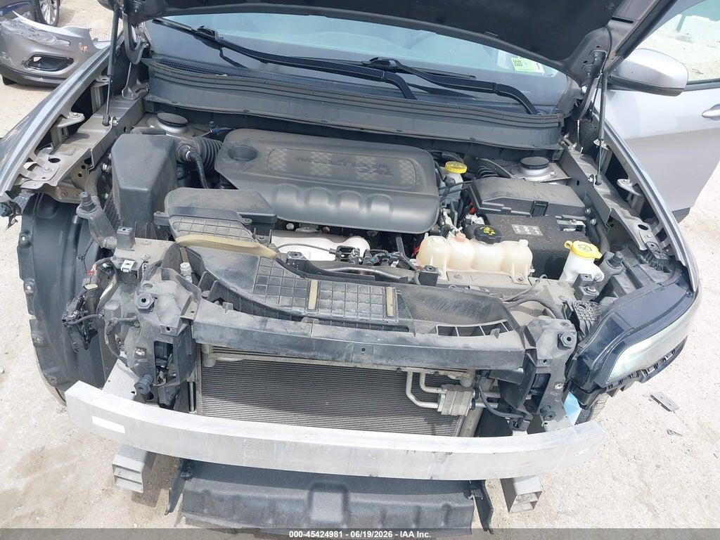 1C4PJMLB2KD320240 2019 JEEP CHEROKEE photo no. 10
