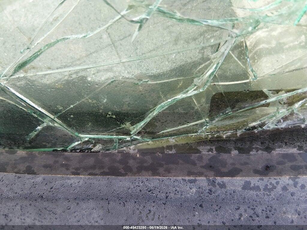 1FMZU83P1YZA73092 2000 FORD EXPLORER photo no. 9