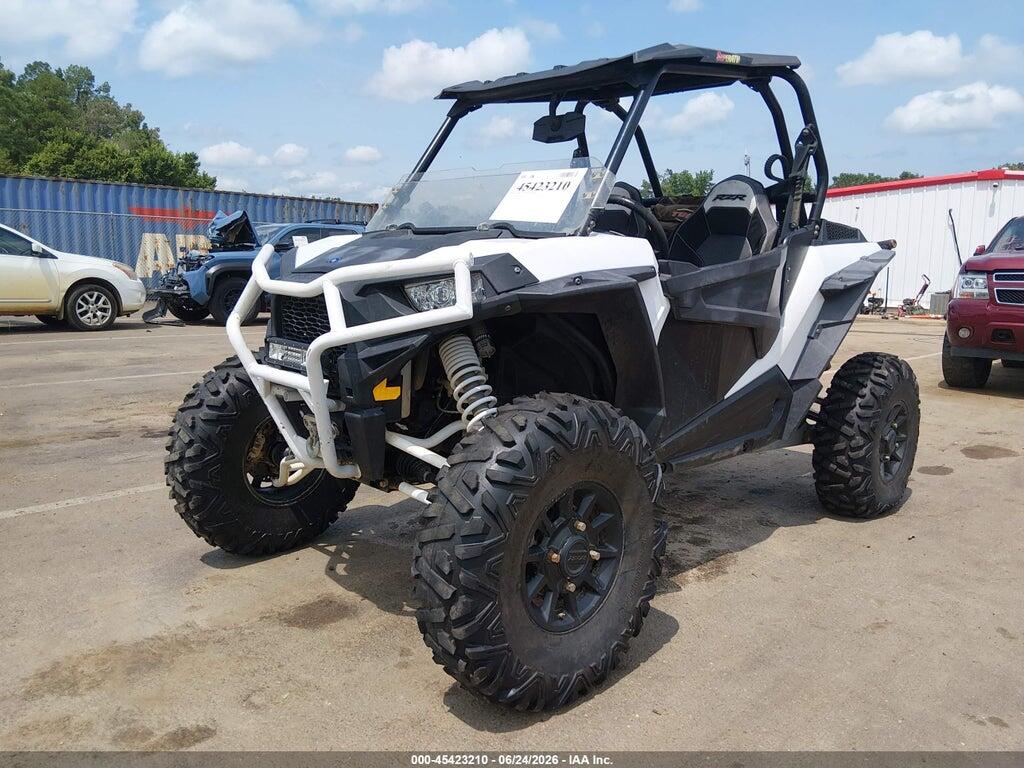 3NSVDE992HF918420 2017 POLARIS RZR photo no. 2