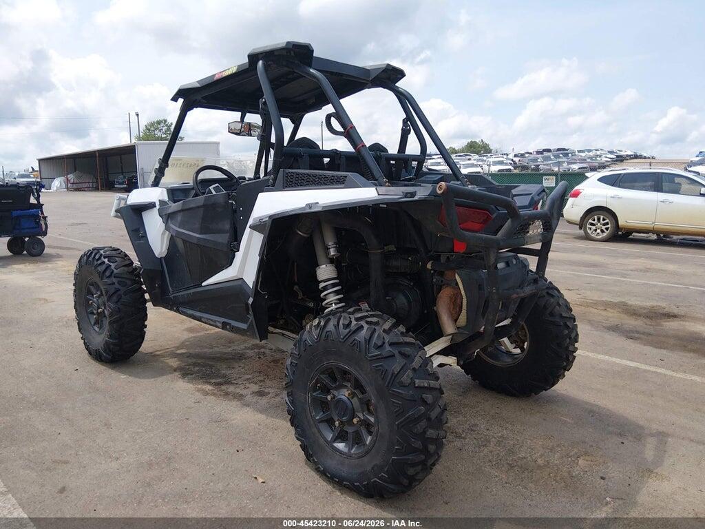 3NSVDE992HF918420 2017 POLARIS RZR photo no. 3