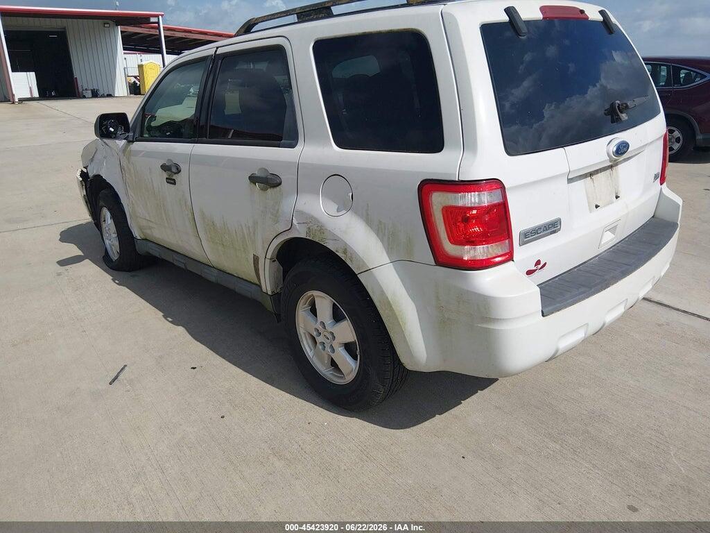 1FMCU0DG6AKD39646 2010 FORD ESCAPE photo no. 3