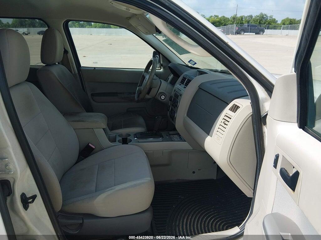 1FMCU0DG6AKD39646 2010 FORD ESCAPE photo no. 5