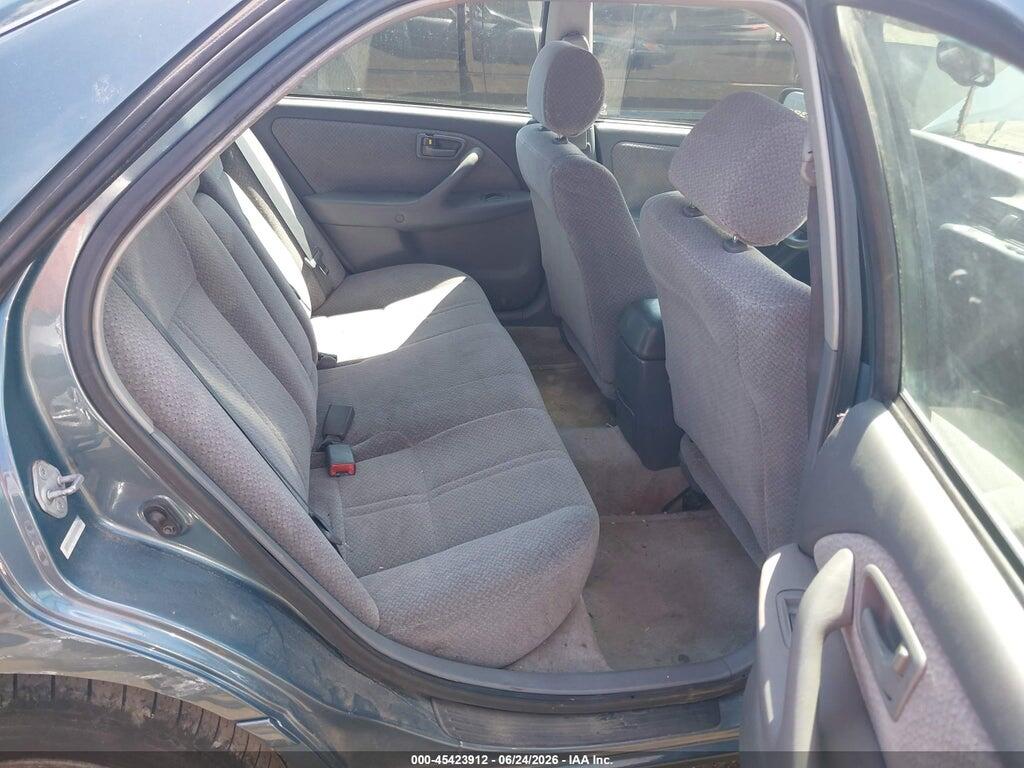 4T1BF22K7YU956495 2000 TOYOTA CAMRY photo no. 8