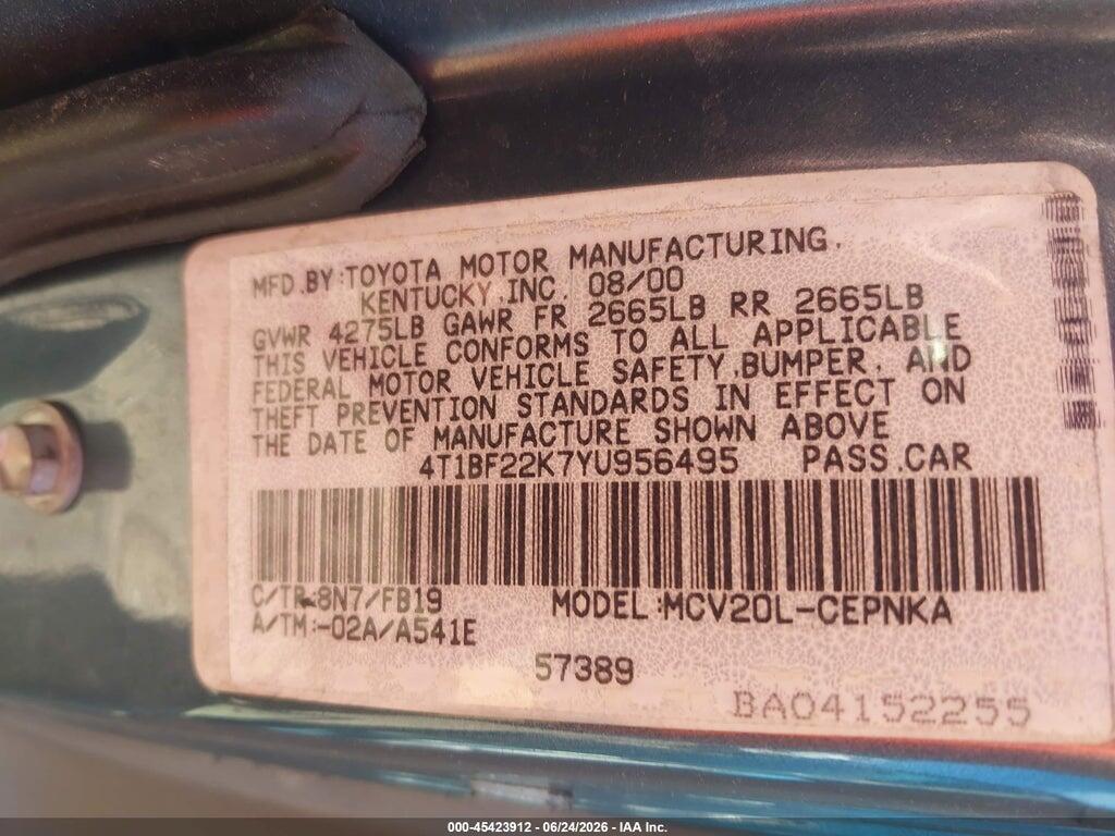 4T1BF22K7YU956495 2000 TOYOTA CAMRY photo no. 9