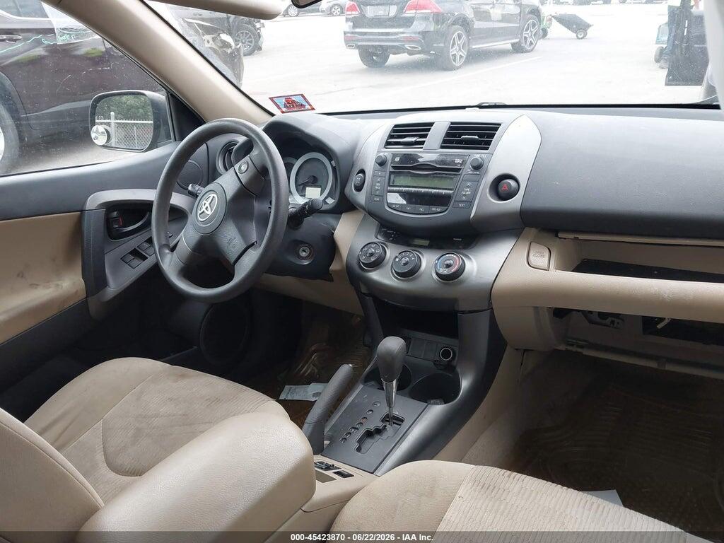 2T3BF4DVXBW109102 2011 TOYOTA RAV4 photo no. 5