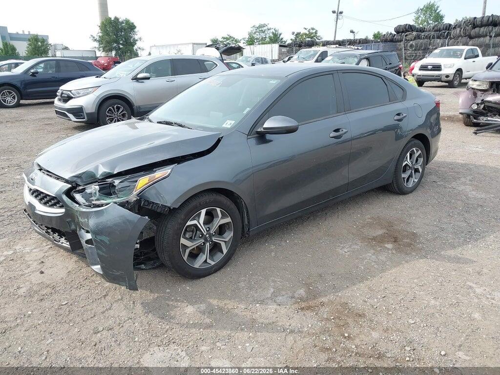 3KPF24AD3ME352385 2021 KIA FORTE photo no. 2