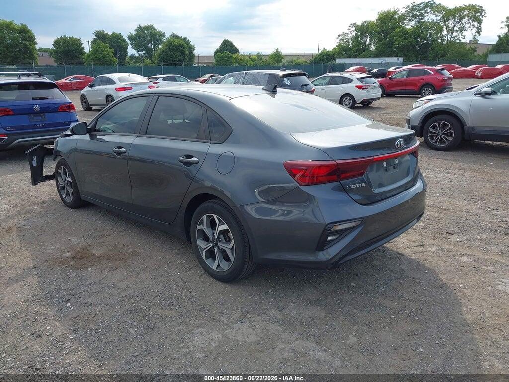 3KPF24AD3ME352385 2021 KIA FORTE photo no. 3