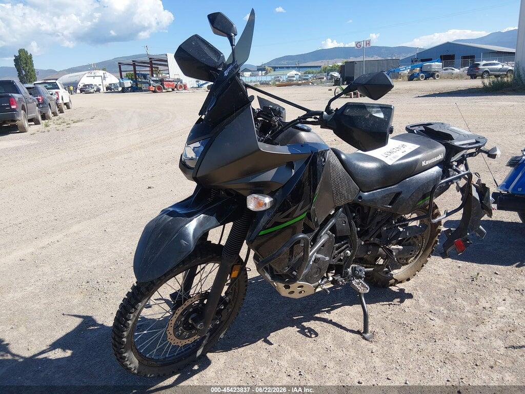 JKAKLEE10FDA82888 2015 KAWASAKI KL650 photo no. 2