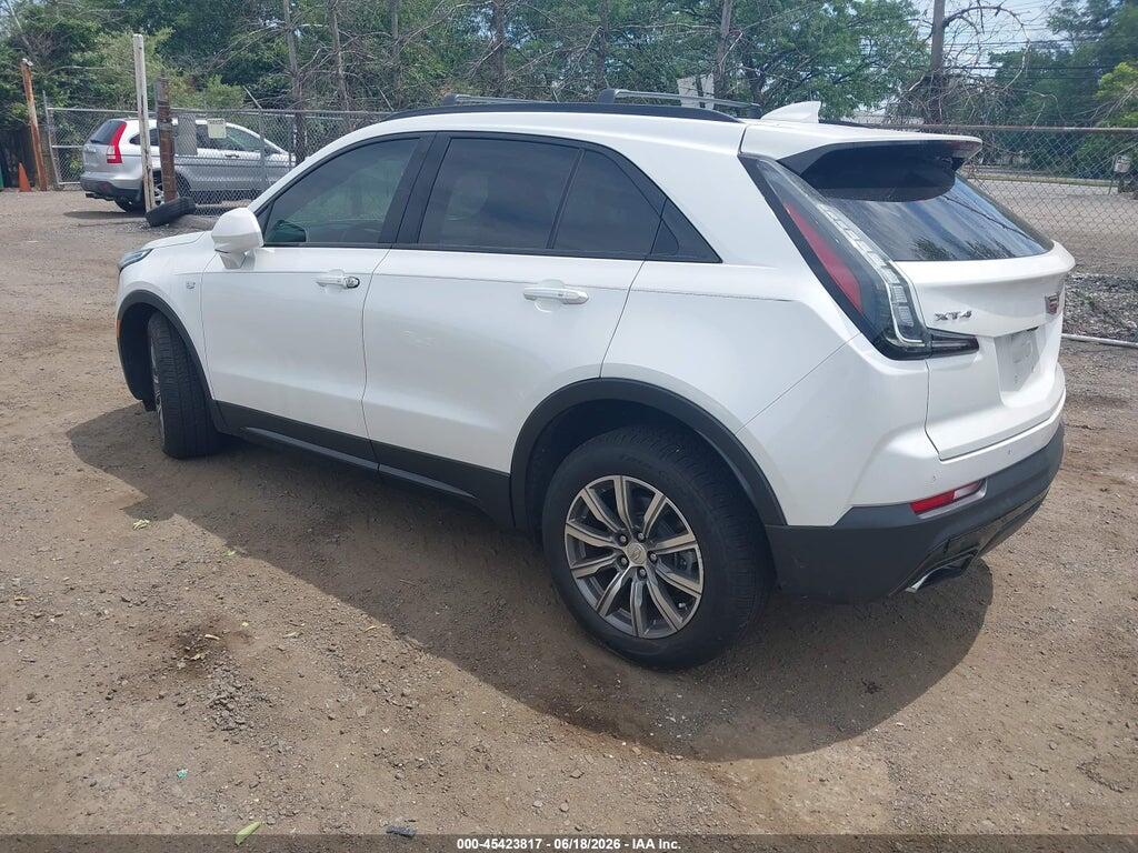 1GYFZER47KF176461 2019 CADILLAC XT4 photo no. 3