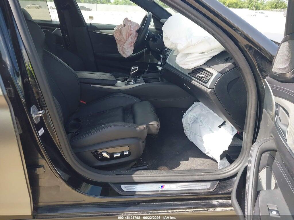 WBS83CH09NCH80582 2022 BMW M5 photo no. 5