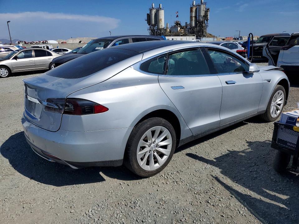 5YJSA1H18EFP51512 2014 TESLA MODEL S photo no. 3