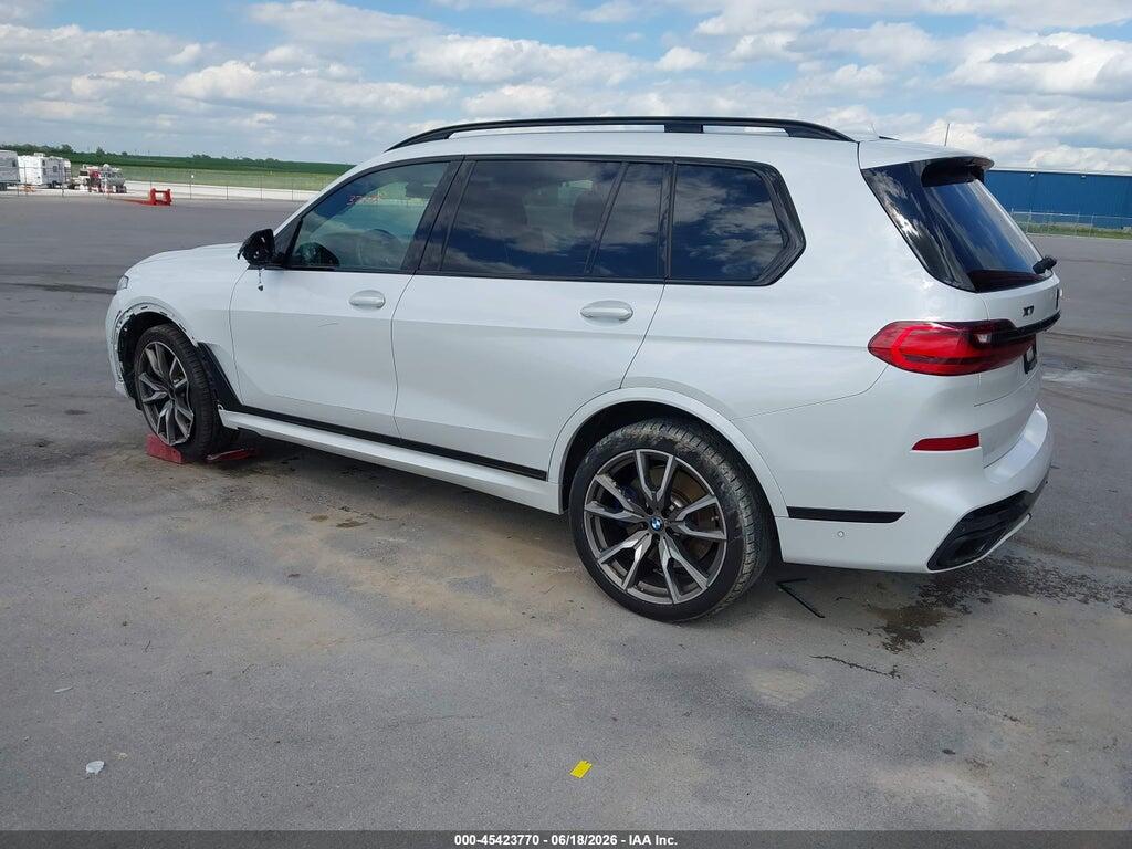 5UXCX6C02L9C38182 2020 BMW X7 photo no. 3