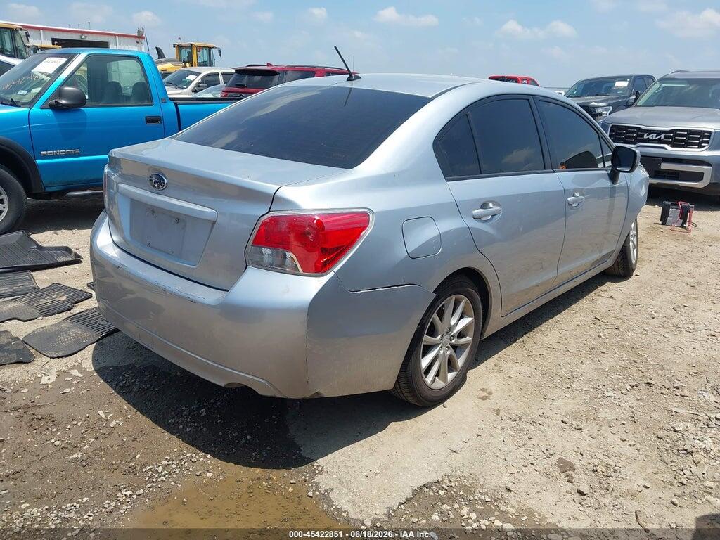 JF1GJAC61CH030055 2012 SUBARU IMPREZA photo no. 4