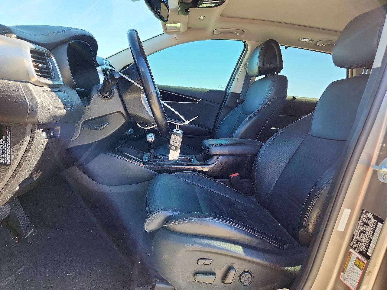 2016 KIA SORENTO SX V6 — Фото 7 из 13