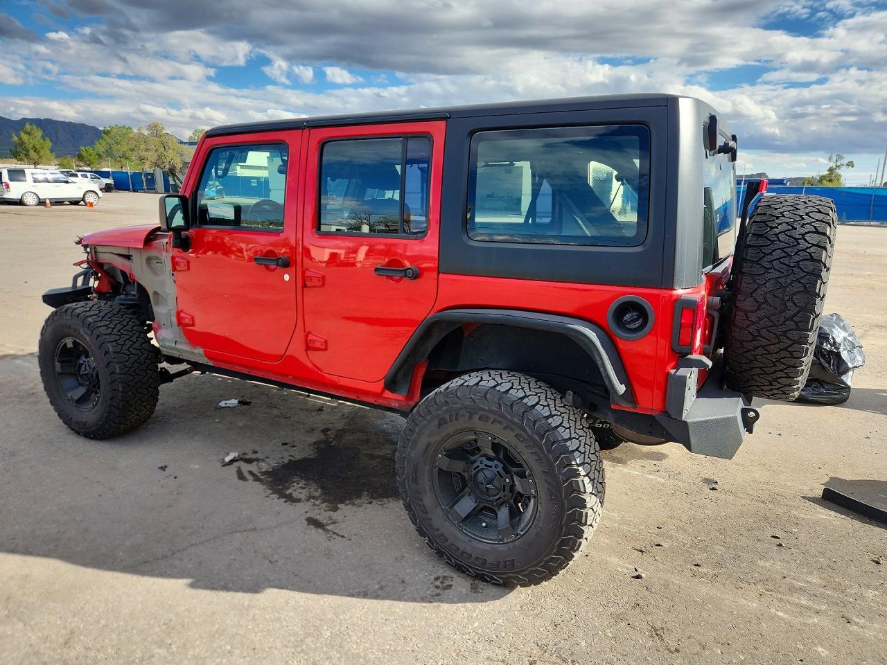 2017 JEEP WRANGLER UNLIMITED SPORT — Фото 2 из 13