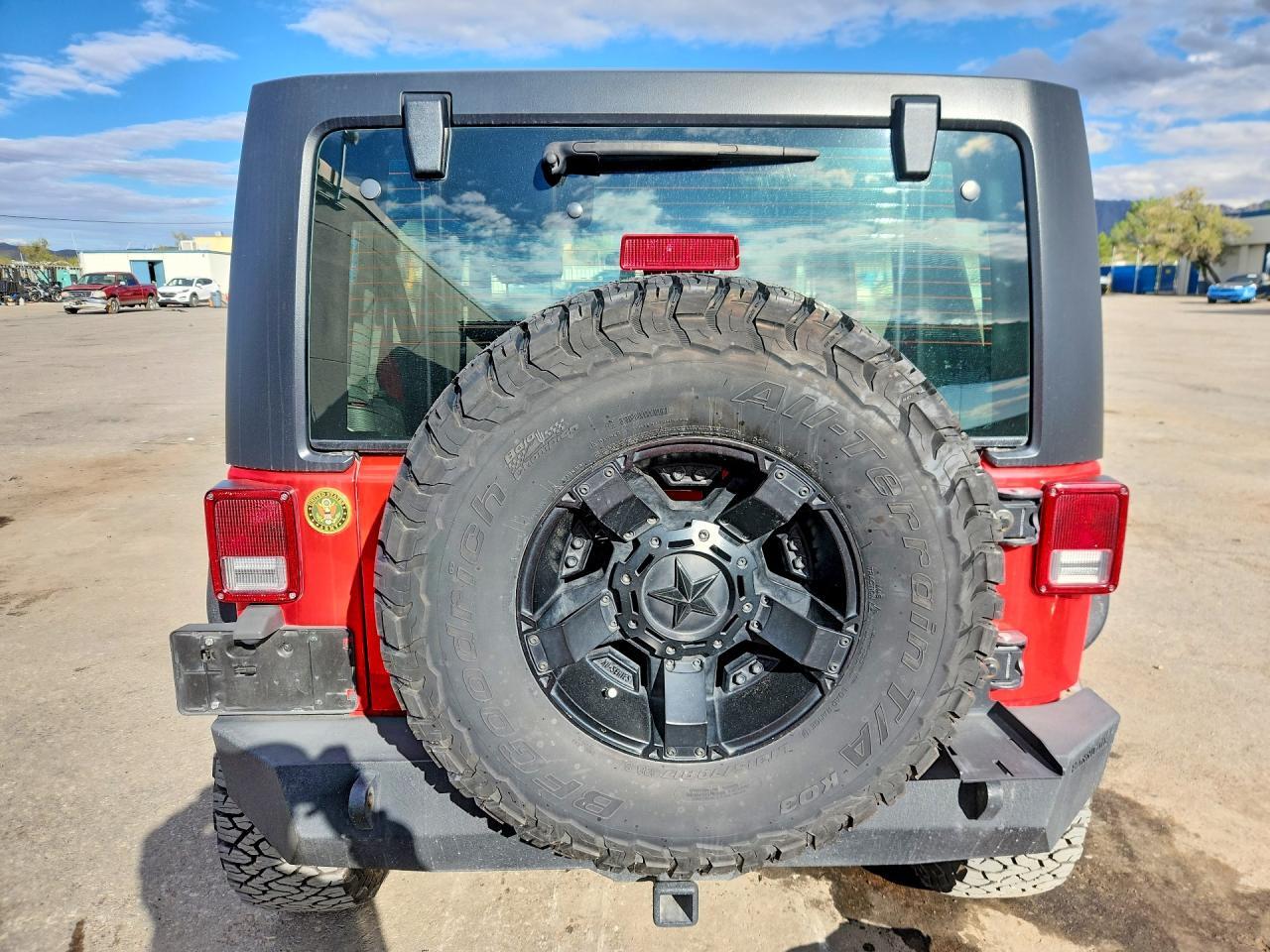 2017 JEEP WRANGLER UNLIMITED SPORT — Фото 6 из 13