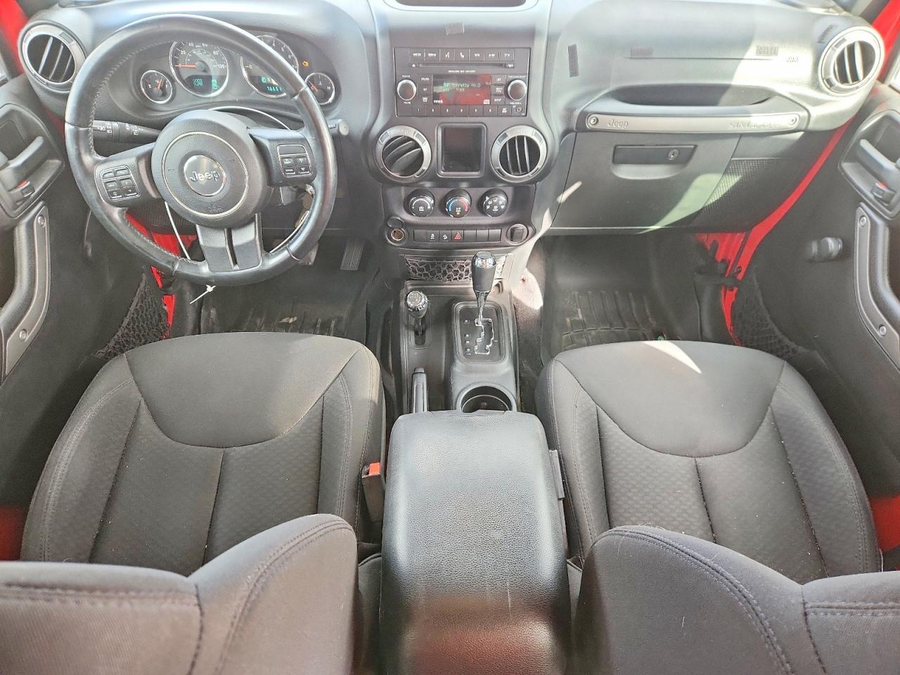 2017 JEEP WRANGLER UNLIMITED SPORT — Фото 8 из 13