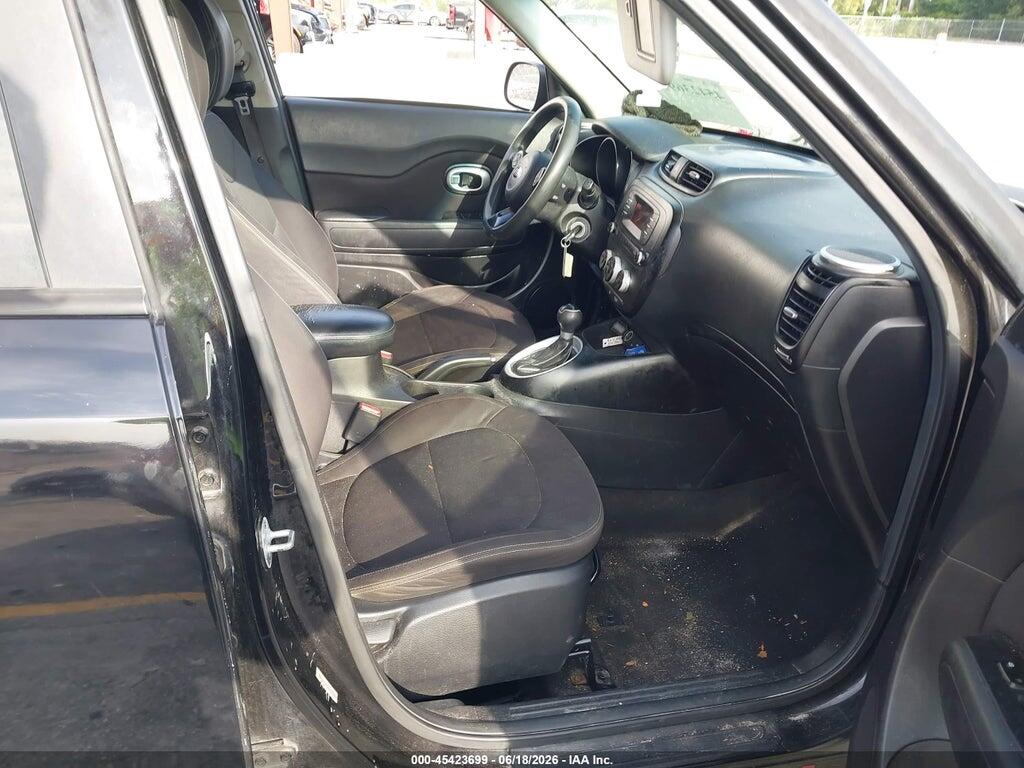KNDJN2A25F7789313 2015 KIA SOUL photo no. 5